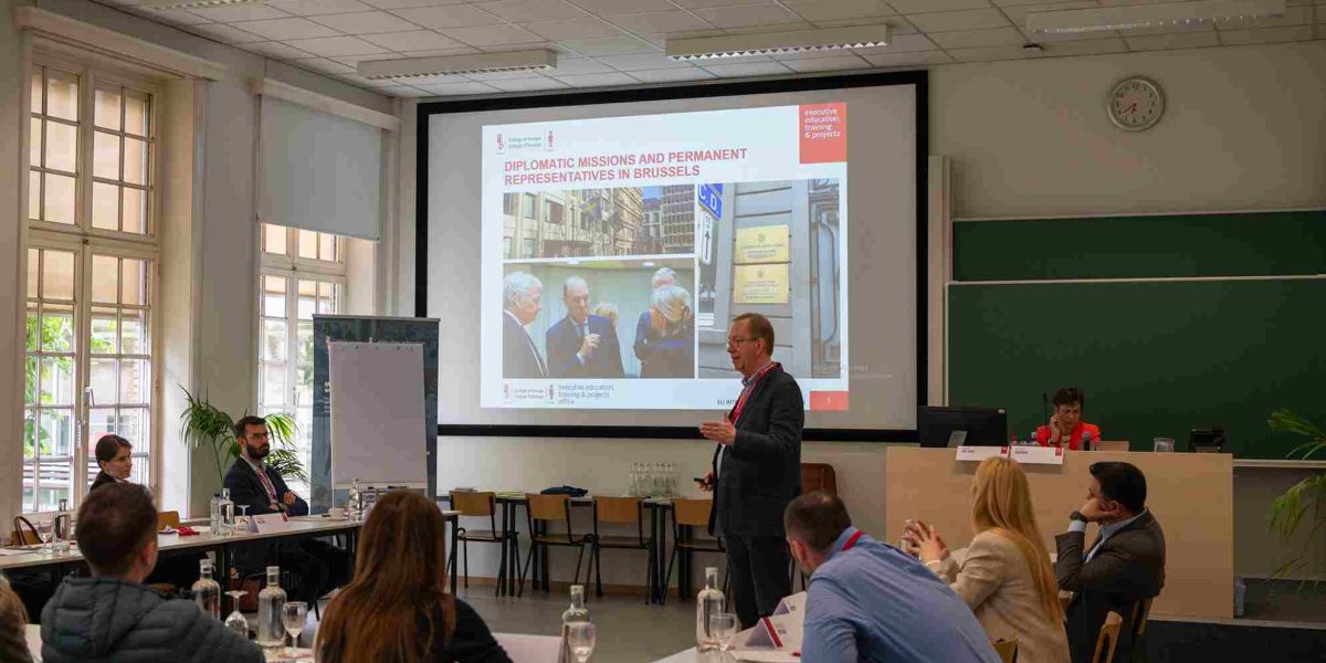 college-of-europe_aadf-7798_54610800611_o_11zon